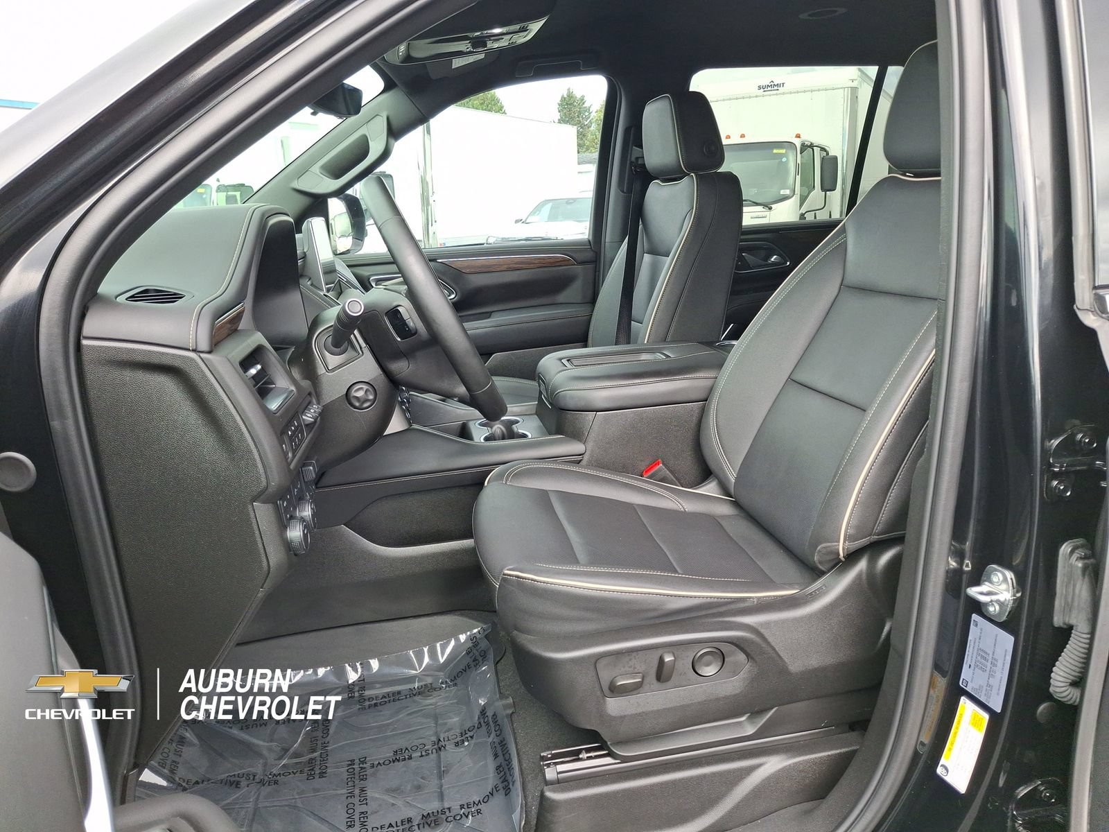 Certified 2024 Chevrolet Tahoe Premier AWD/4WD image 17
