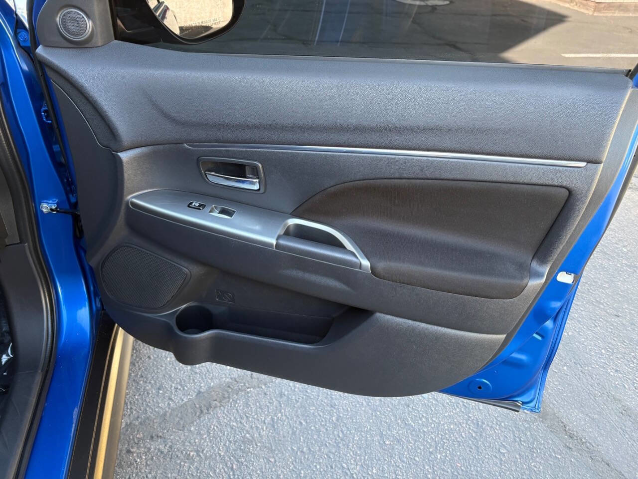 Used 2021 Mitsubishi Outlander Sport ES image 30