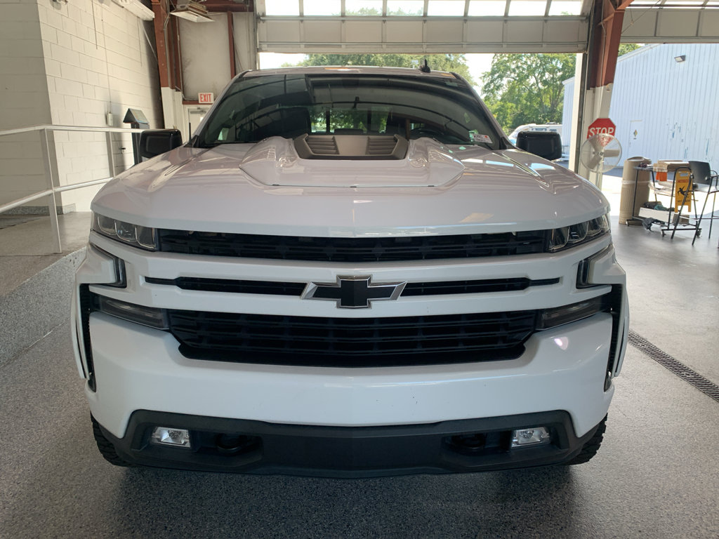 Used 2019 Chevrolet Silverado 1500 RST w/ All-Star Edition AWD/4WD image 2
