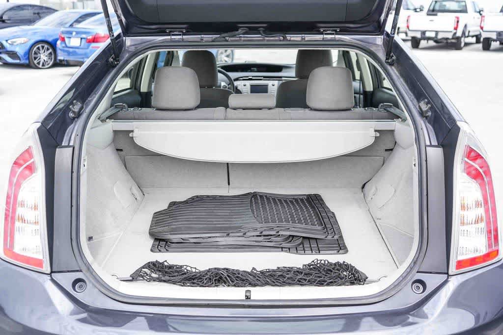 Used 2015 Toyota Prius Two w/ Preferred Accessory Package FWD image 25