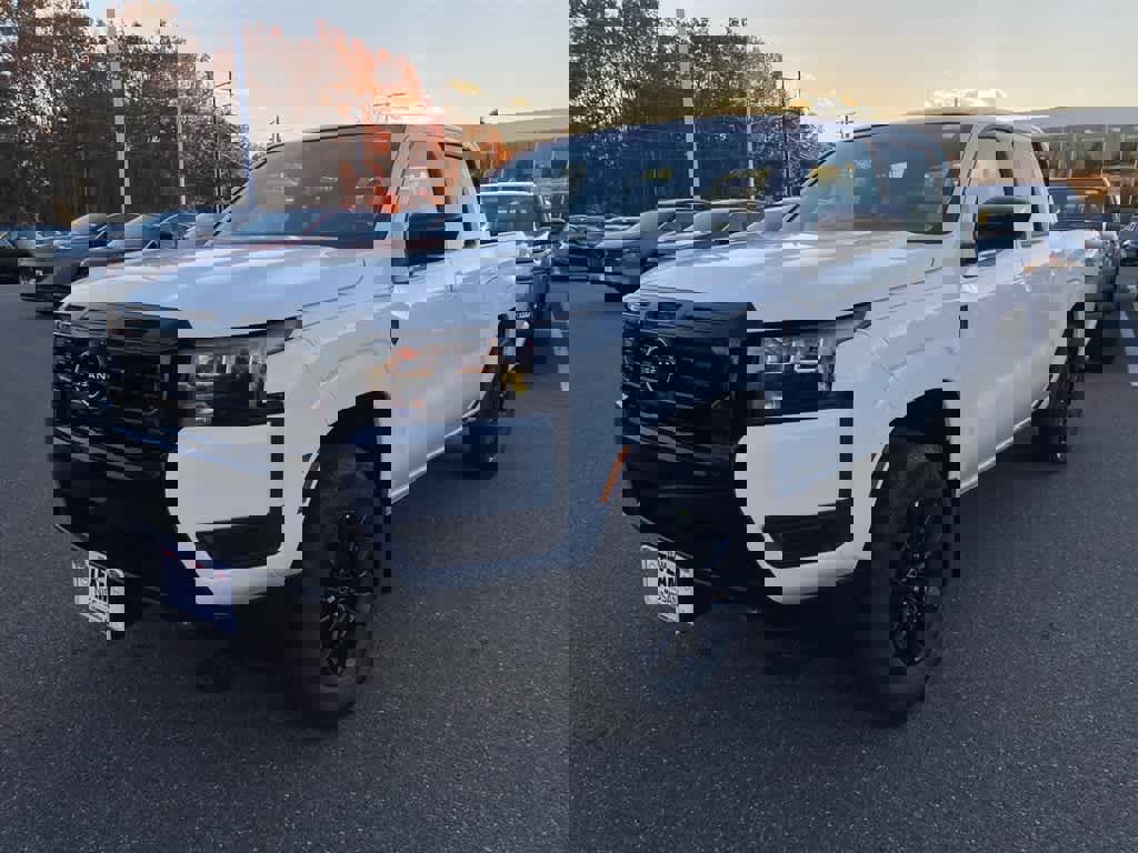 New 2026 Nissan Frontier SV image 3