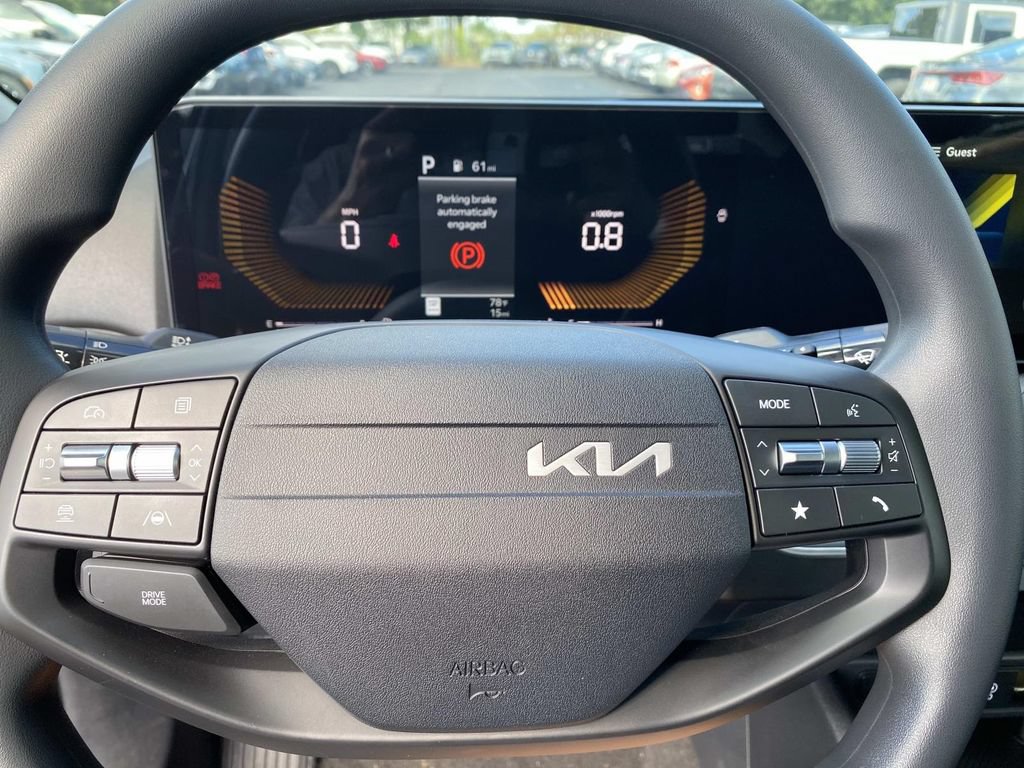 New 2026 Kia K4 FWD image 11
