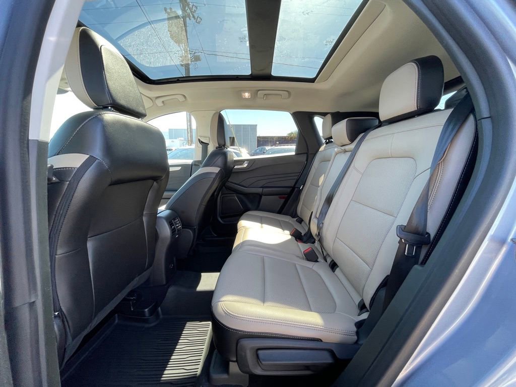 Used 2022 Ford Escape SEL image 21