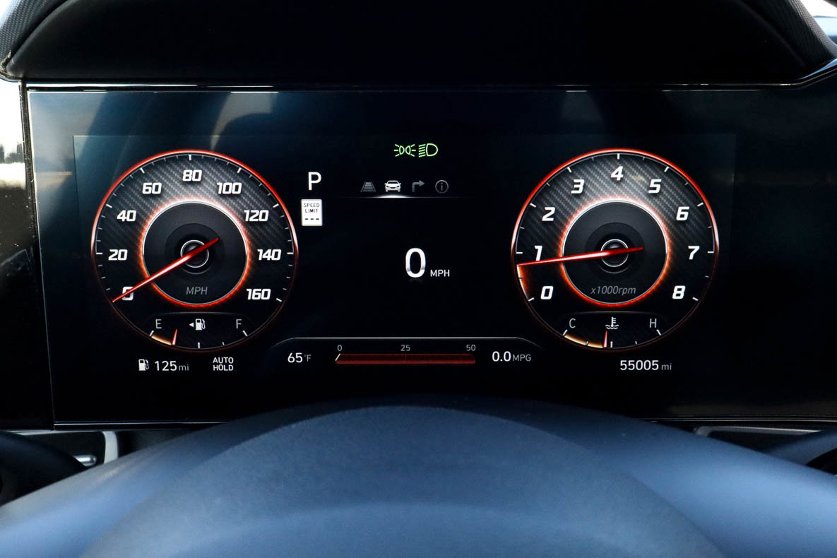 Used 2024 Hyundai Elantra Limited FWD image 30