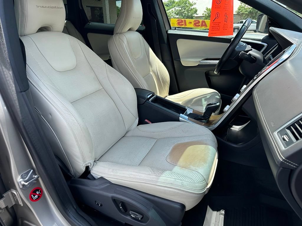 Used 2016 Volvo XC60 T5 Premier w/ Inscription Package FWD image 19