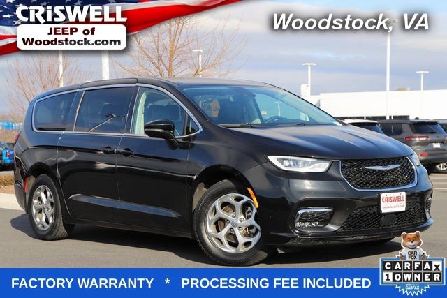Used 2024 Chrysler Pacifica Limited FWD image 1