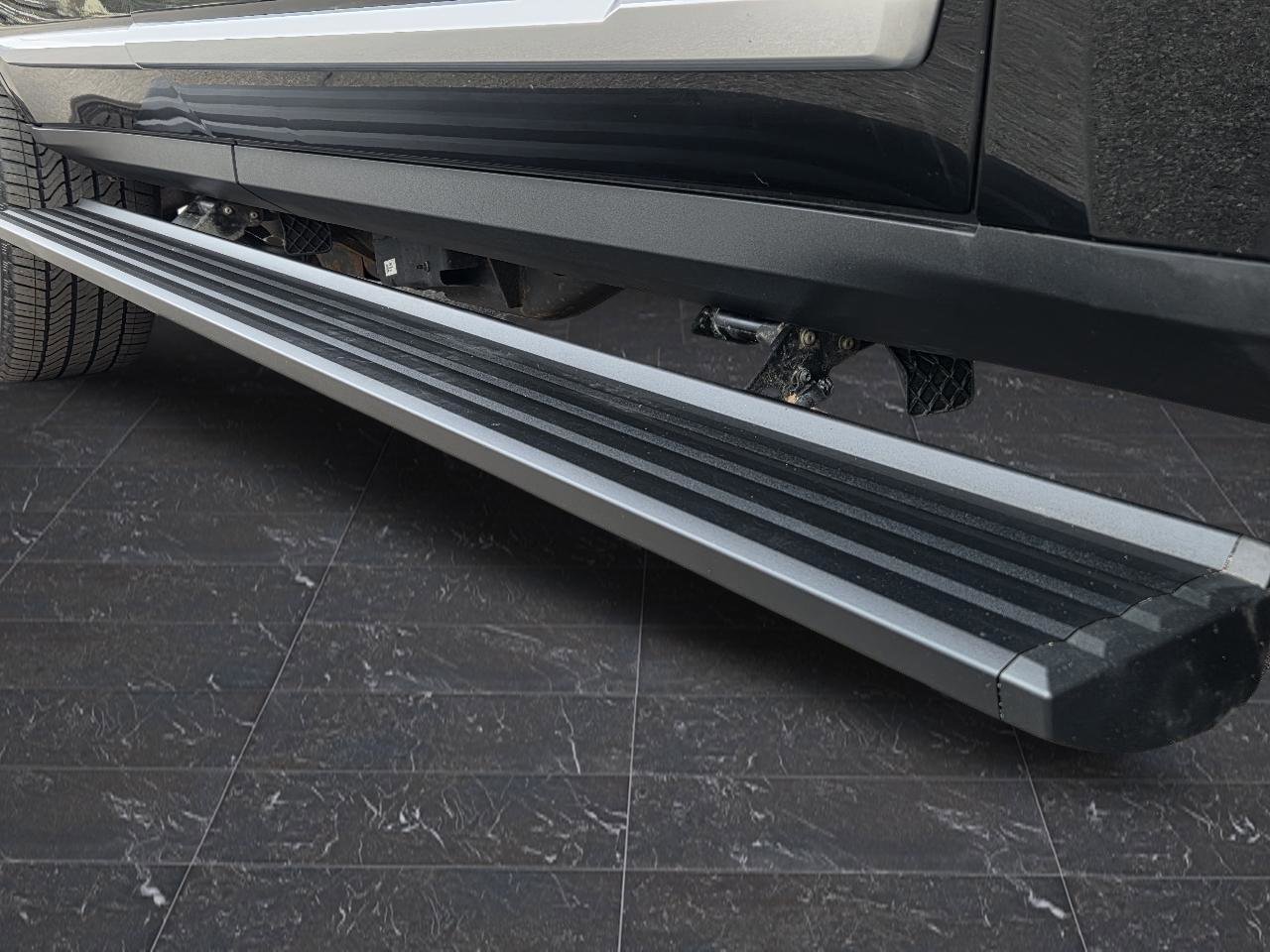 Used 2021 GMC Yukon Denali w/ Denali Ultimate Package image 53