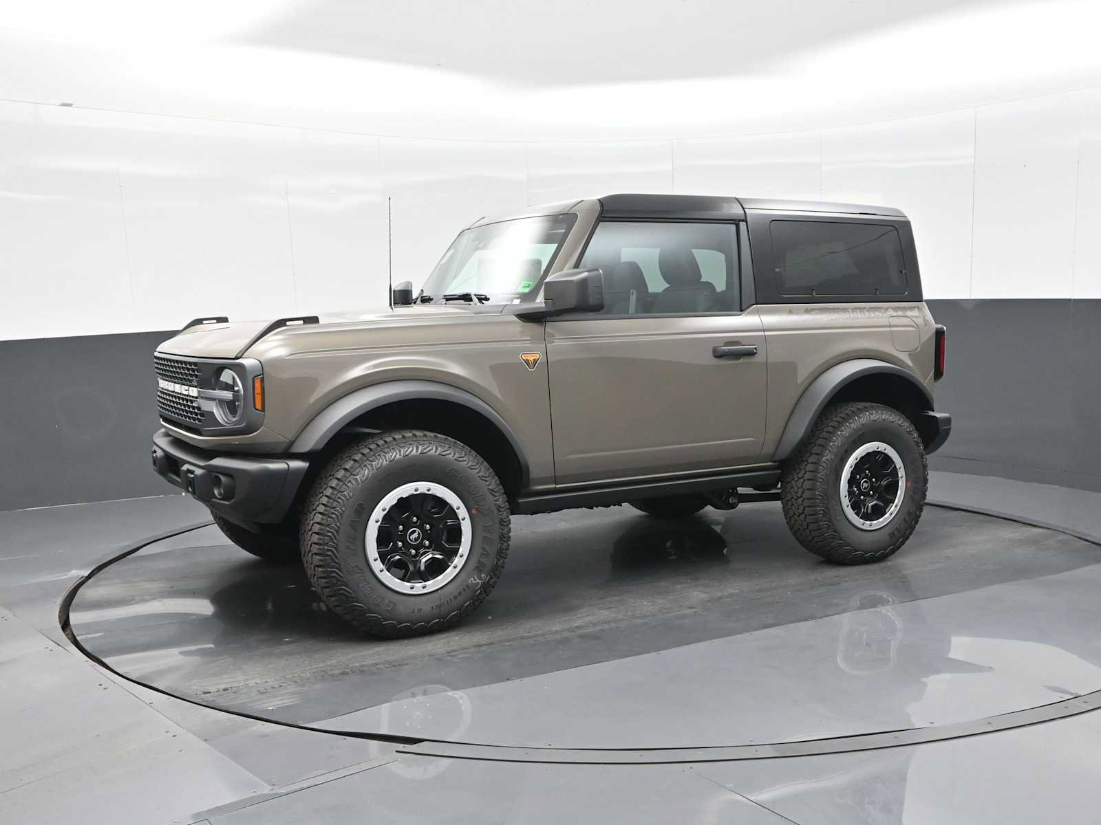 New 2025 Ford Bronco Badlands w/ Sasquatch Package image 4