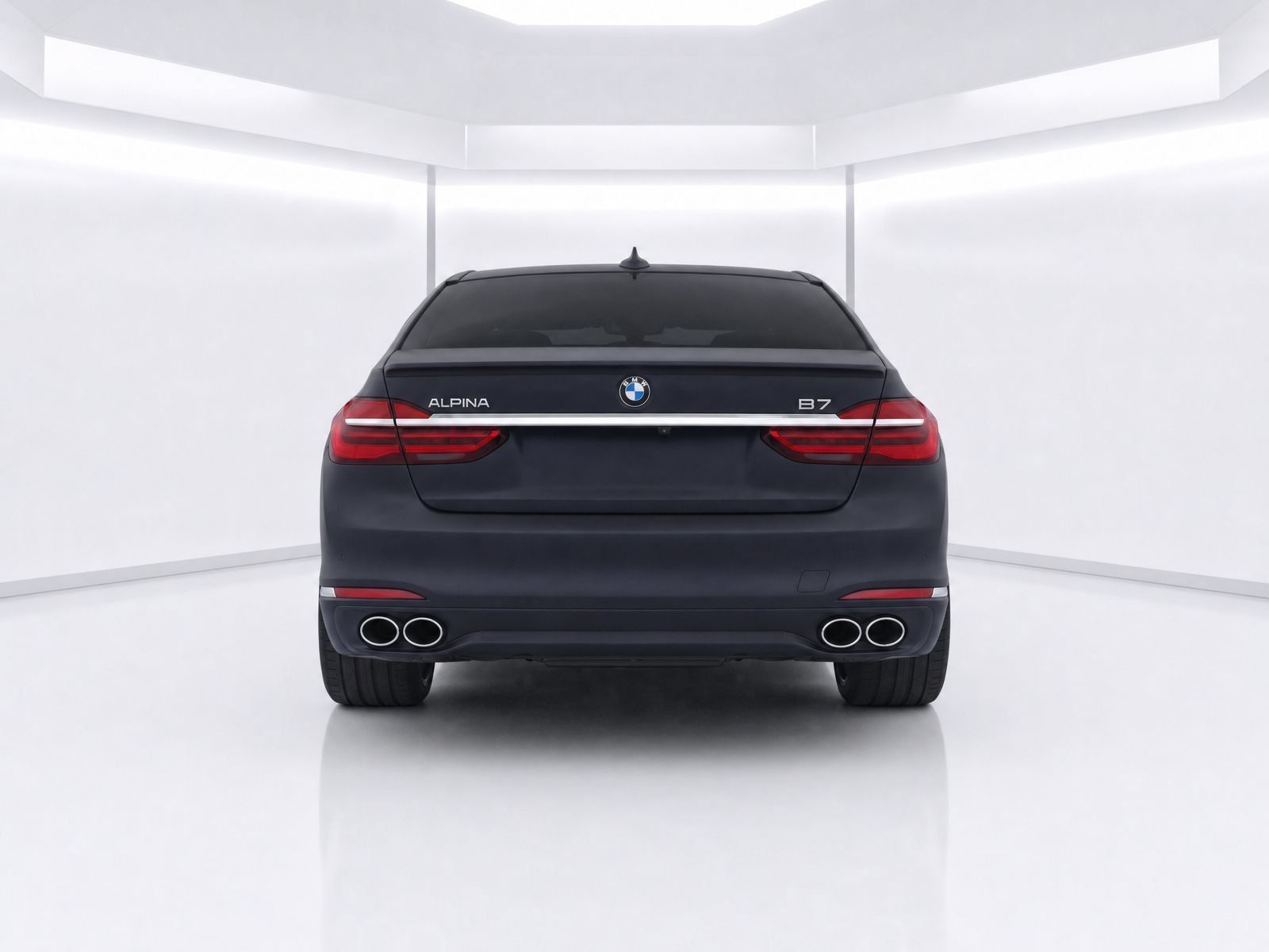 Used 2018 BMW 750i xDrive AWD/4WD image 4