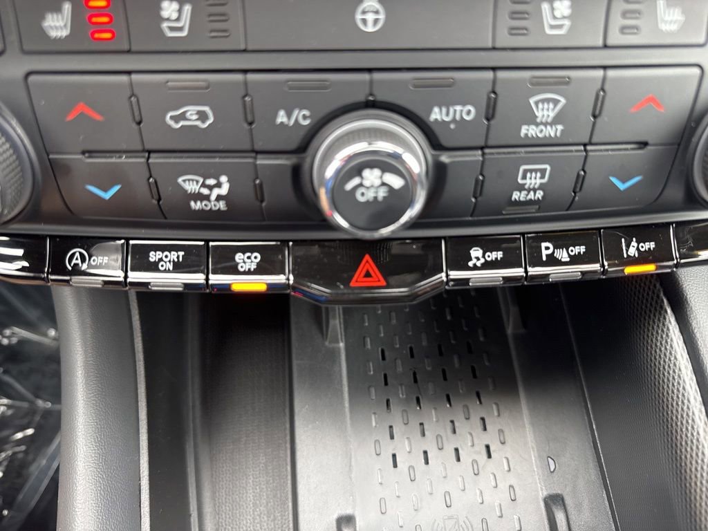 Certified 2025 Dodge Durango GT image 18