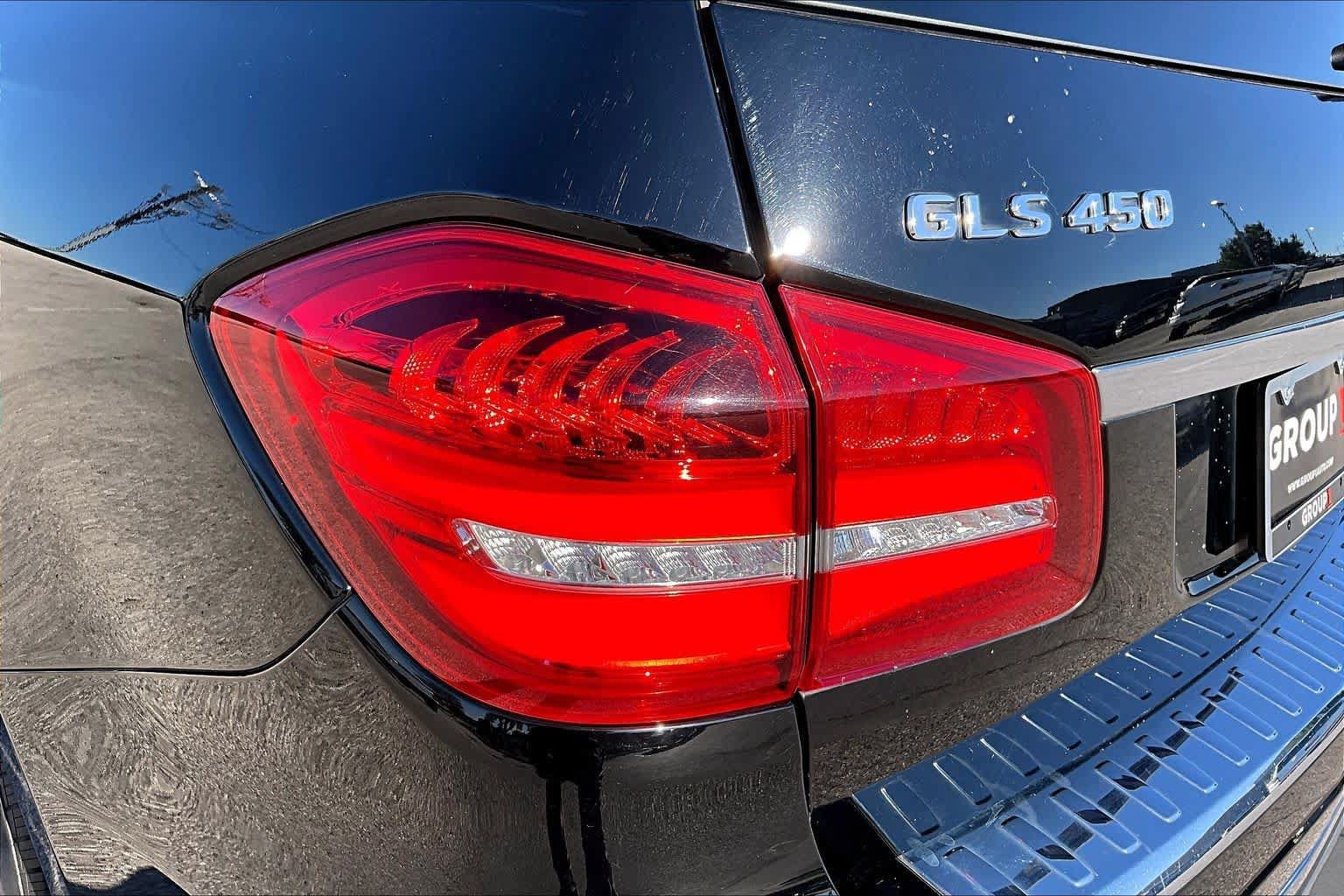 Used 2018 Mercedes-Benz GLS 450 4MATIC image 29