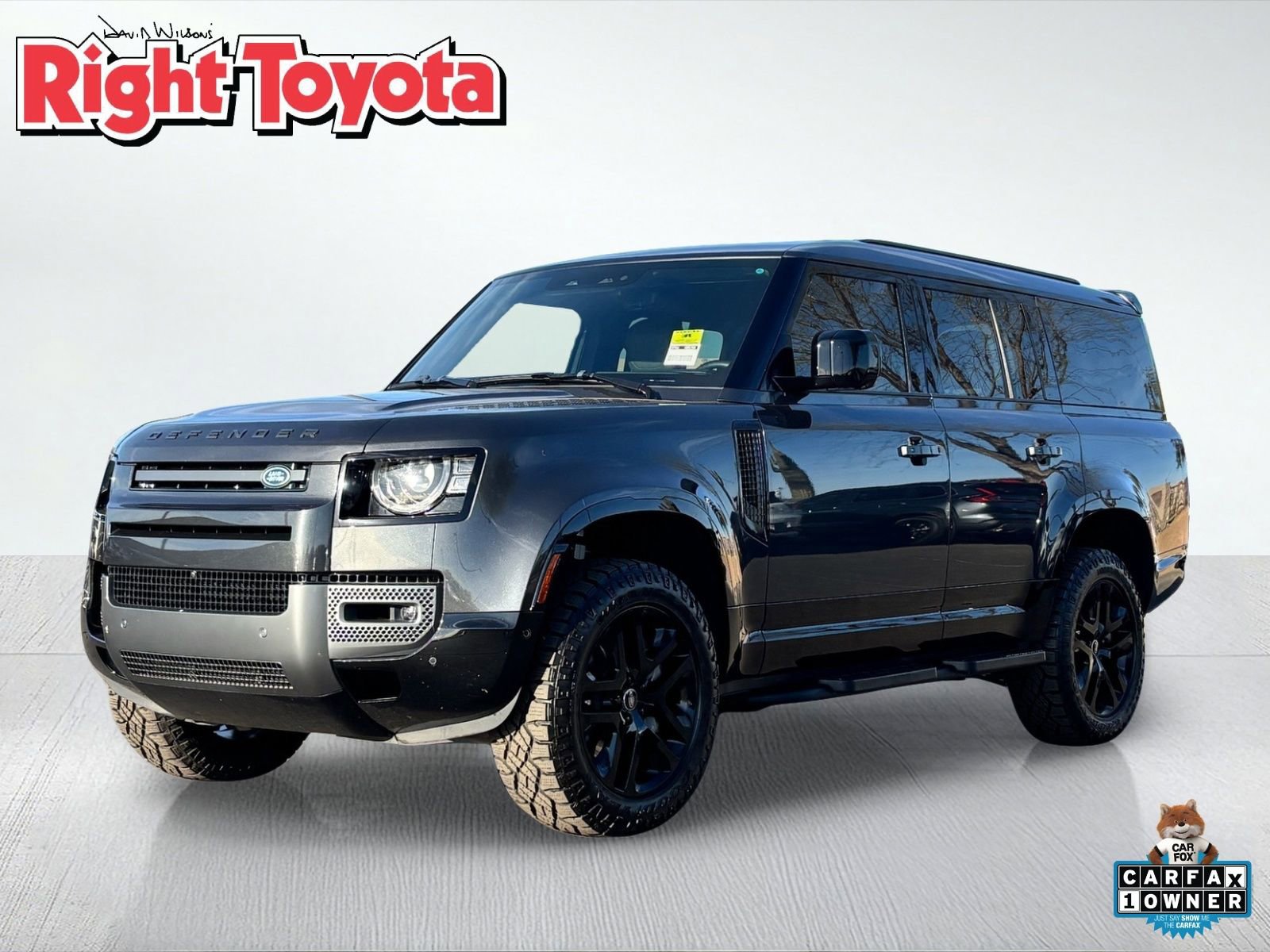 Used 2024 Land Rover Defender 130 Outbound image 1