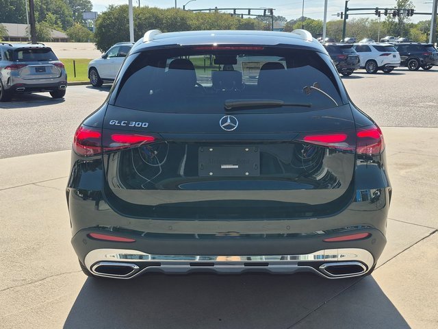 New 2026 Mercedes-Benz GLC 300 image 3