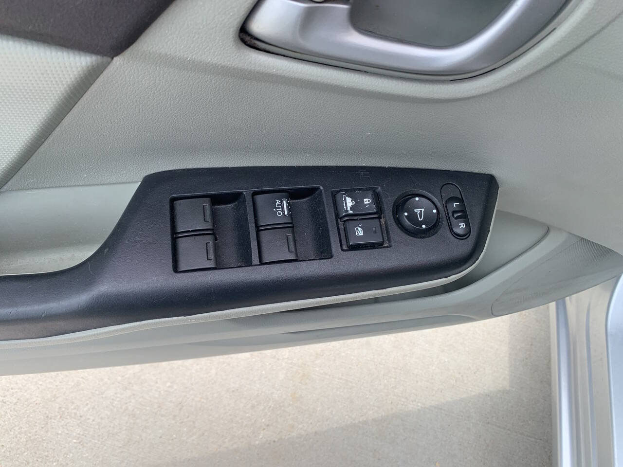 Used 2012 Honda Civic LX image 13