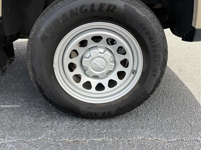 Used 2023 Chevrolet Colorado W/T image 14