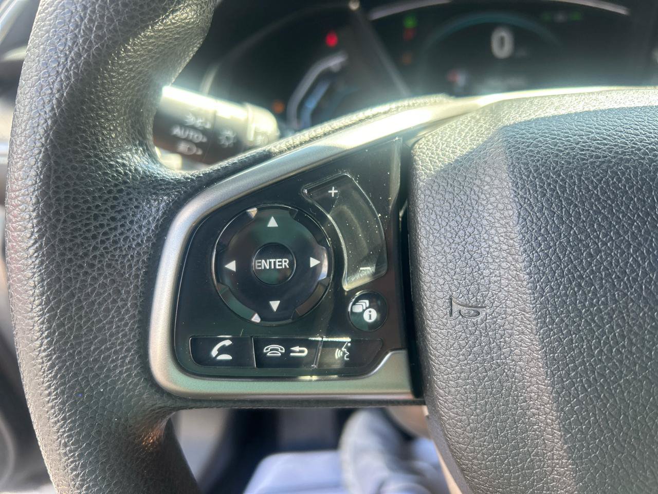 Used 2019 Honda Civic EX image 17