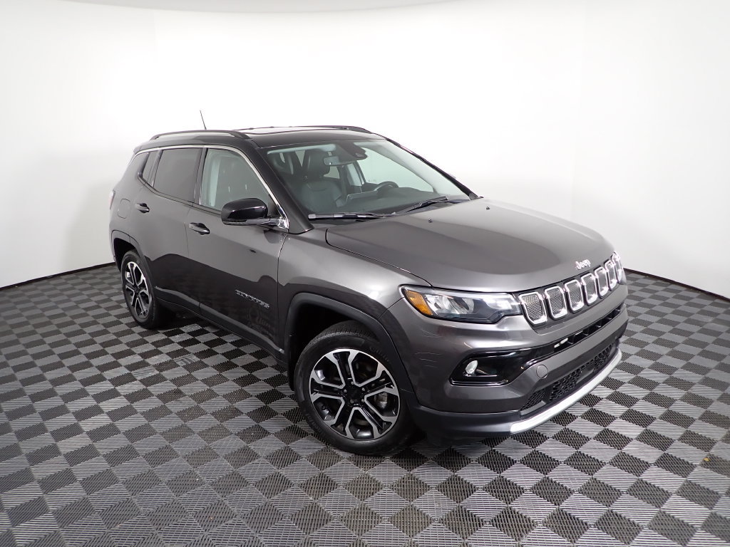 Used 2022 Jeep Compass Limited AWD/4WD image 7
