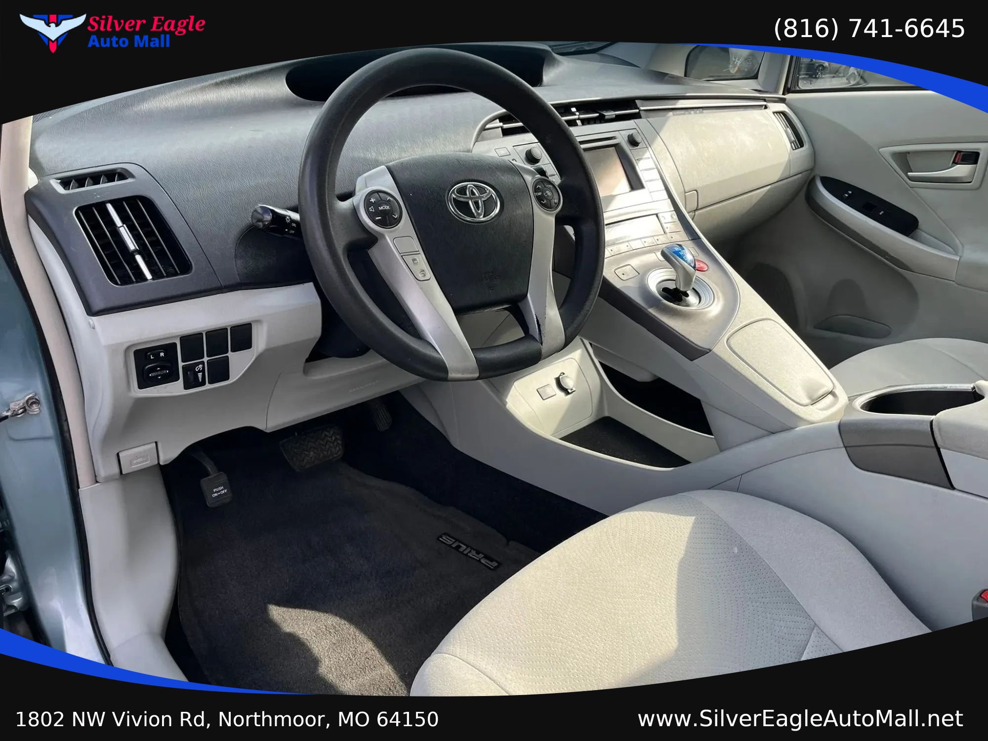 Used 2014 Toyota Prius Two FWD image 10