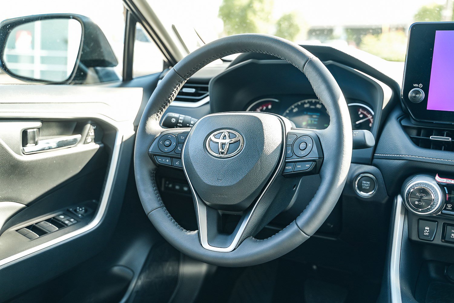 New 2025 Toyota RAV4 XLE Premium image 17