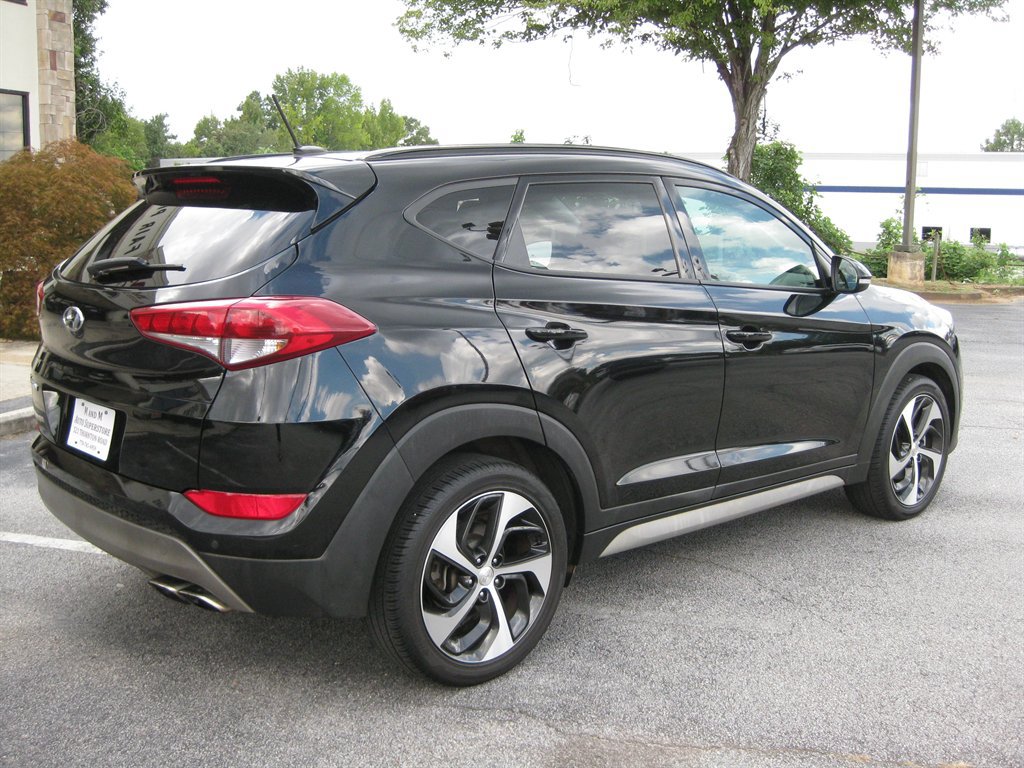Used 2017 Hyundai Tucson Value FWD image 4