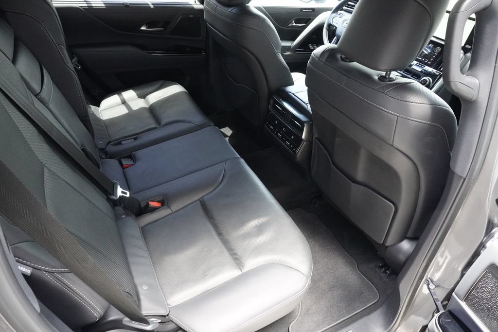 Used 2023 Lexus LX 600 4WD w/ Appearance Package image 26