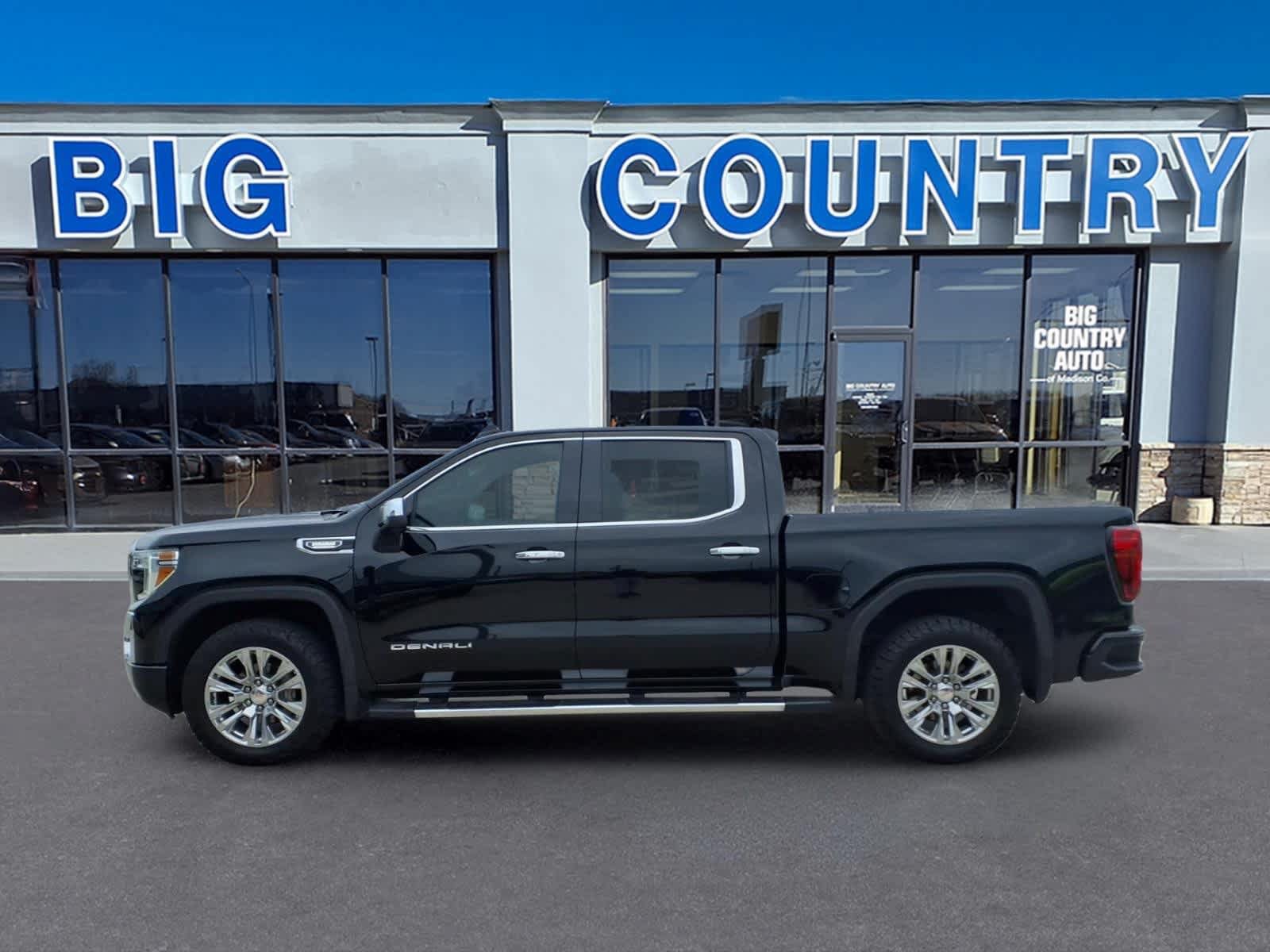 Used 2021 GMC Sierra 1500 Denali w/ Technology Package AWD/4WD image 10
