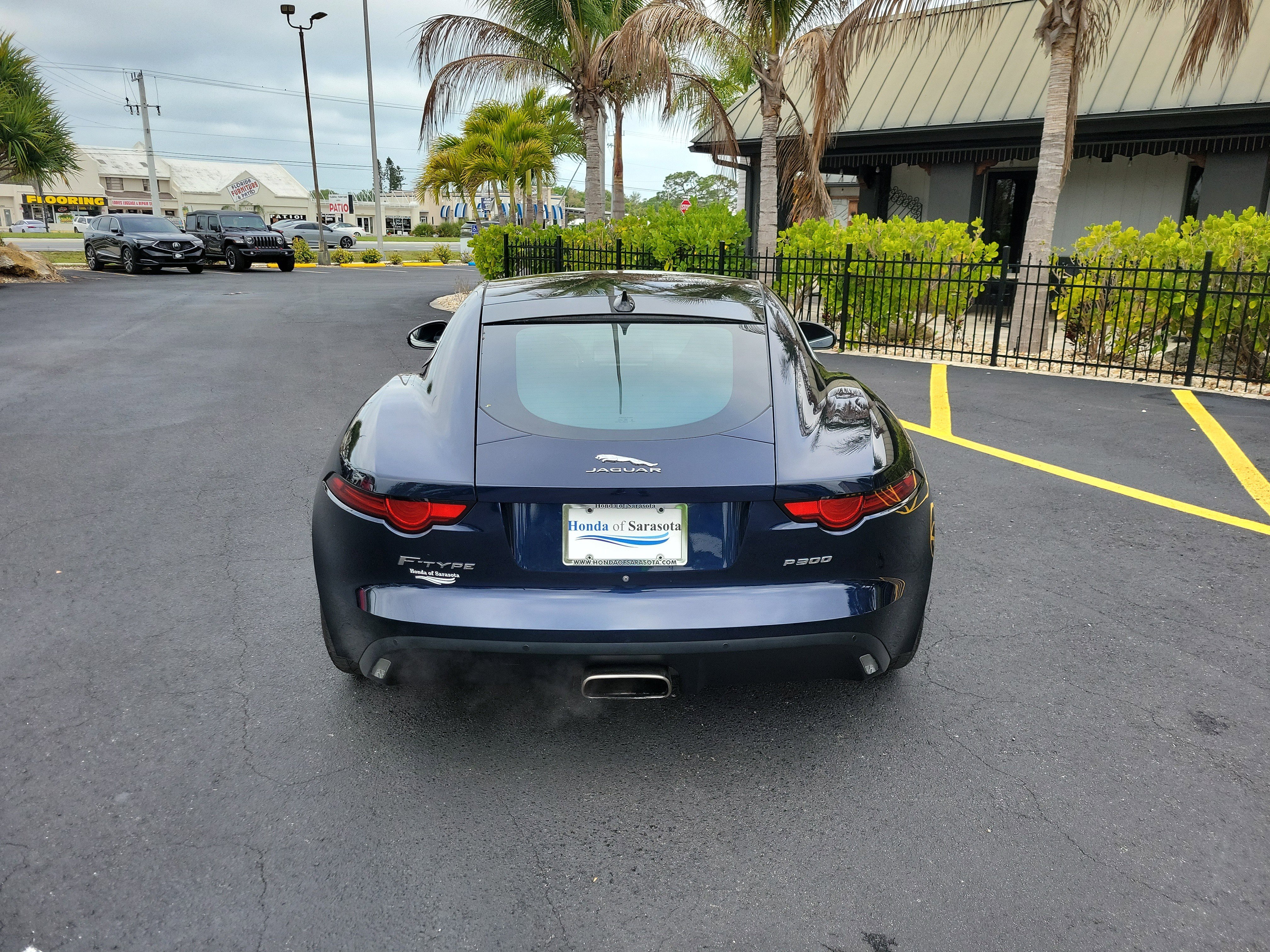 Used 2020 Jaguar F-TYPE Coupe image 6