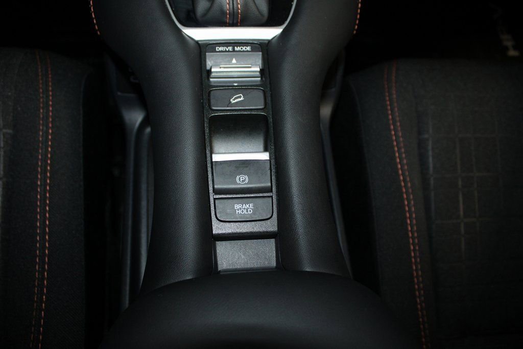 Certified 2025 Honda HR-V Sport image 30