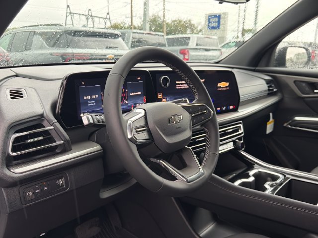 New 2027 Chevrolet Traverse LT w/ Midnight/Sport Edition FWD image 26