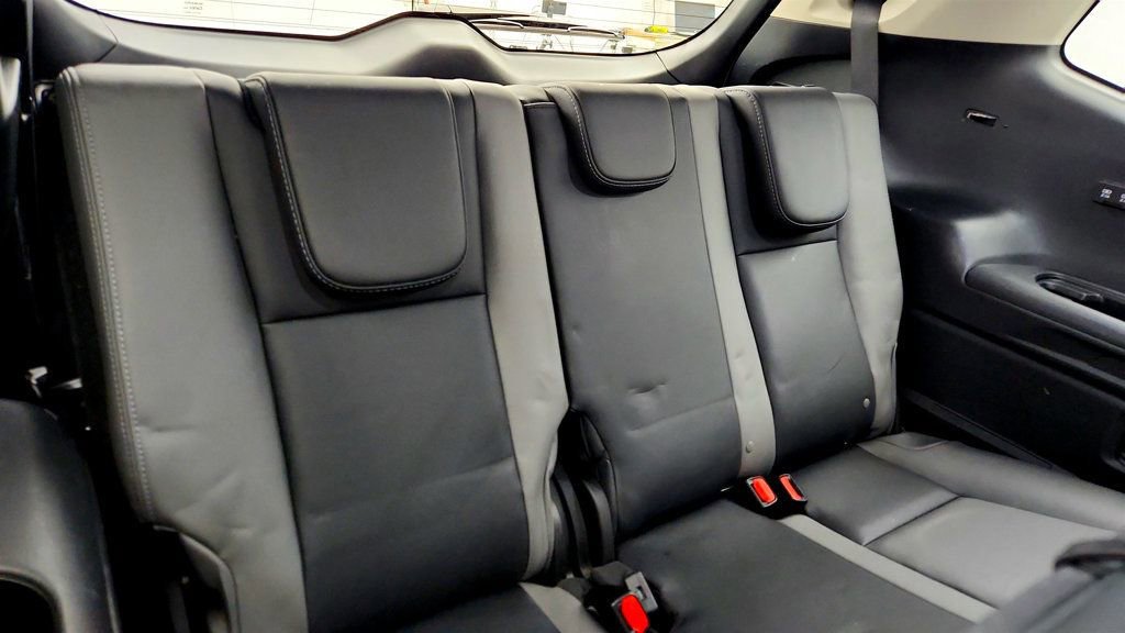 Used 2022 Subaru Ascent Onyx Edition image 25