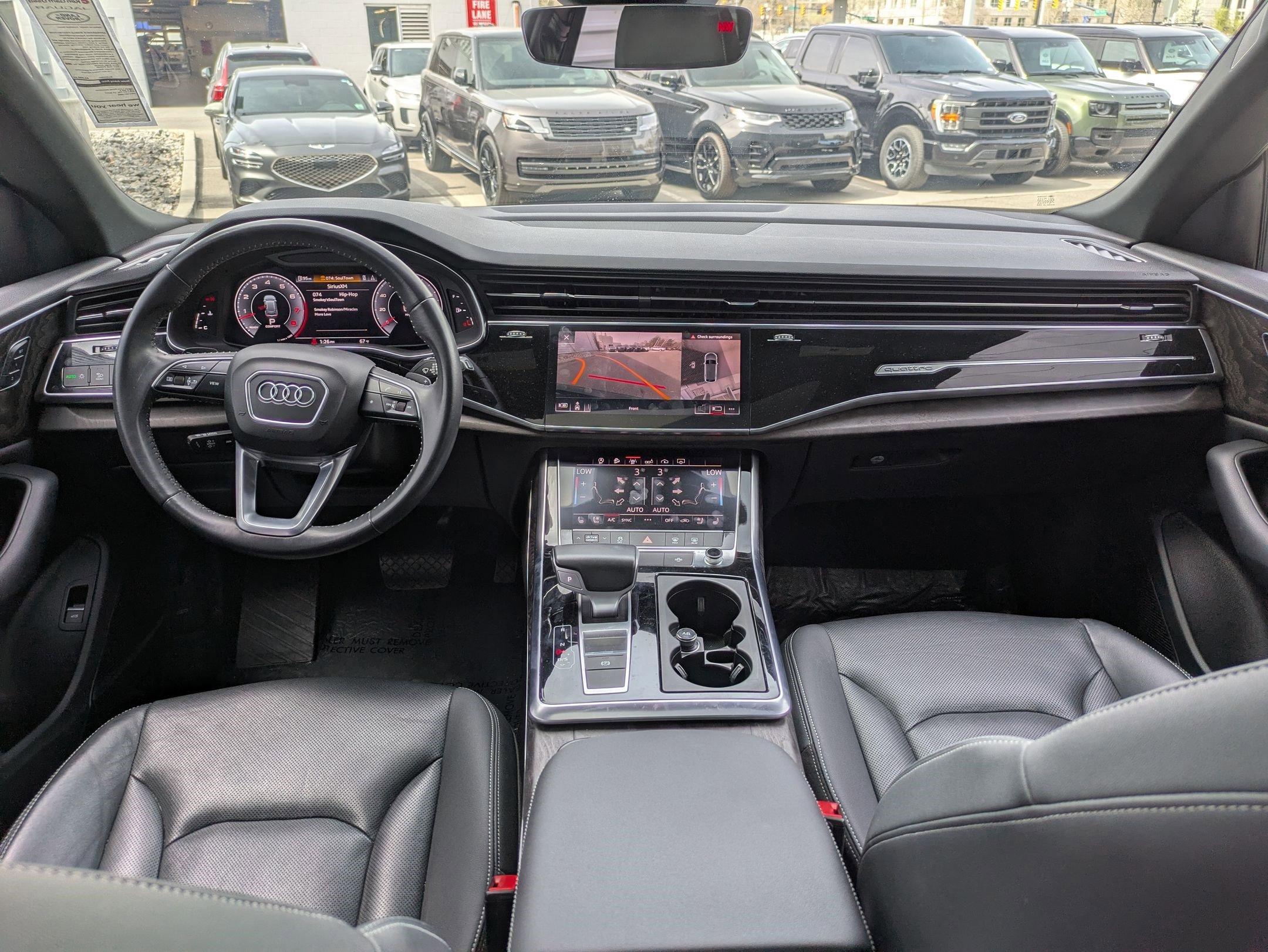 Used 2019 Audi Q8 Premium Plus w/ Premium Plus AWD/4WD image 27