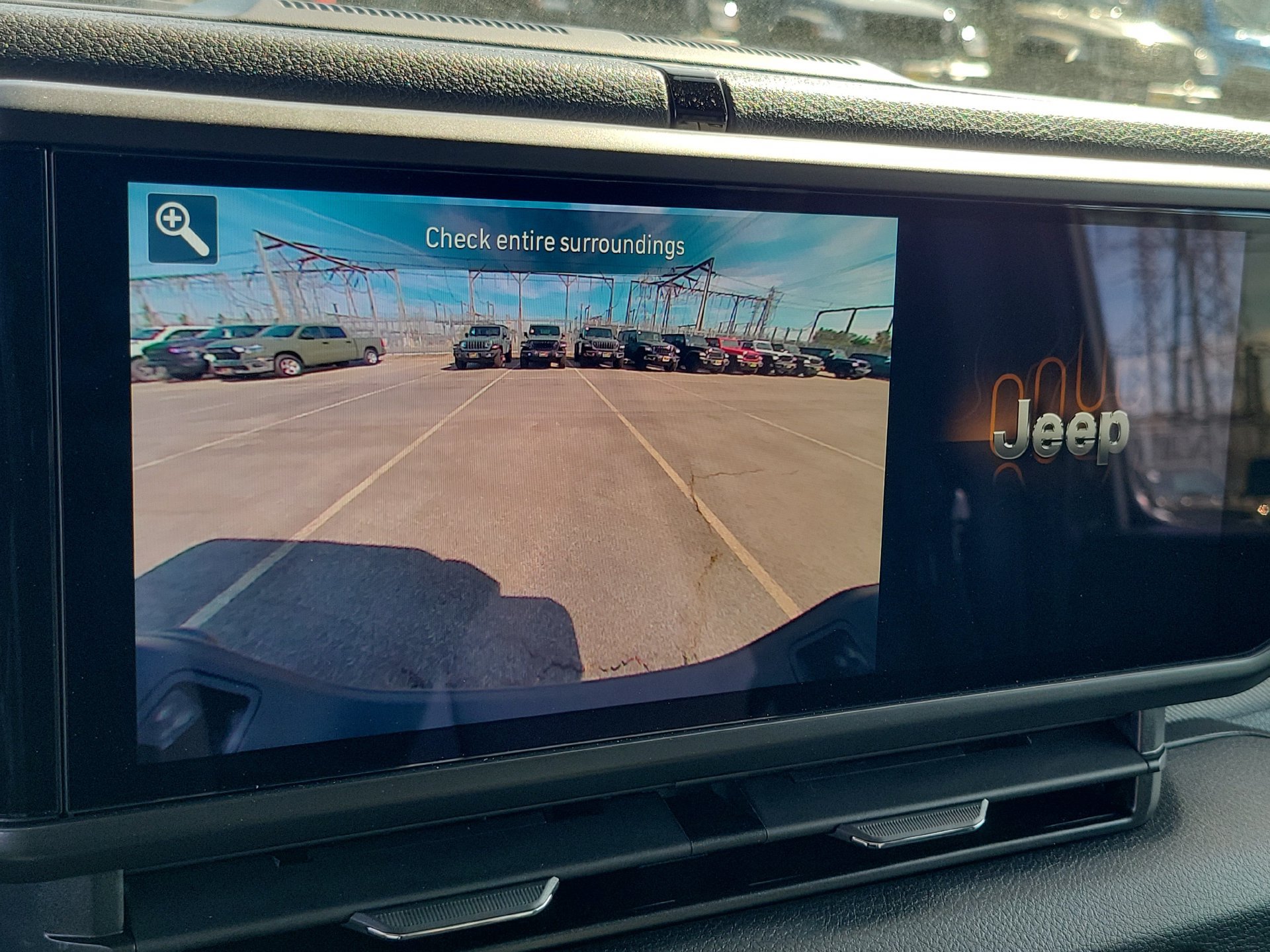 New 2026 Jeep Gladiator Sport AWD/4WD image 8