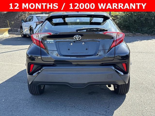 Used 2021 Toyota C-HR LE image 3