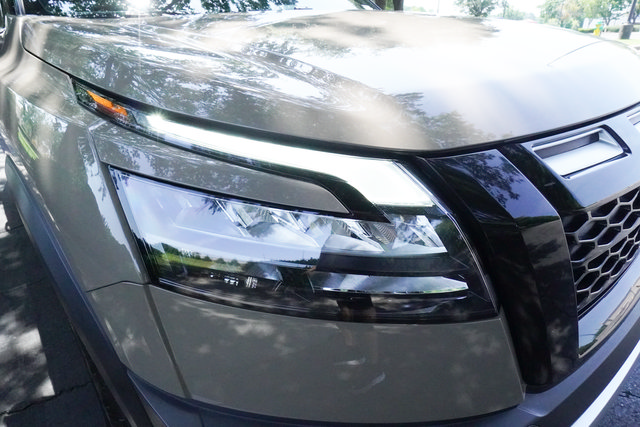 Used 2024 Nissan Pathfinder Rock Creek AWD/4WD image 31