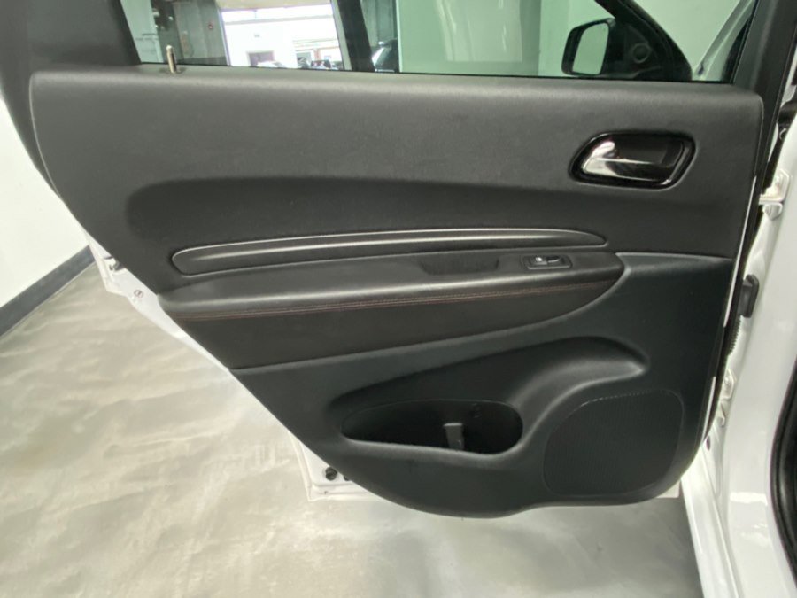 Used 2022 Dodge Durango R/T w/ Blacktop Package AWD/4WD image 45