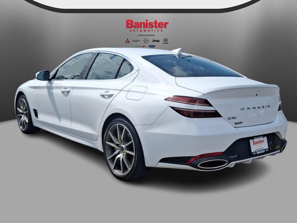 Used 2025 Genesis G70 2.5T RWD image 6