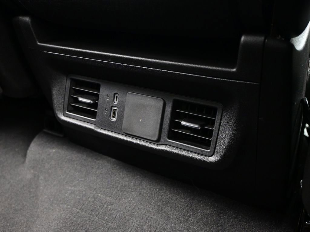 Used 2024 Chevrolet Silverado 1500 Custom Trail Boss w/ Dark Appearance Package image 39