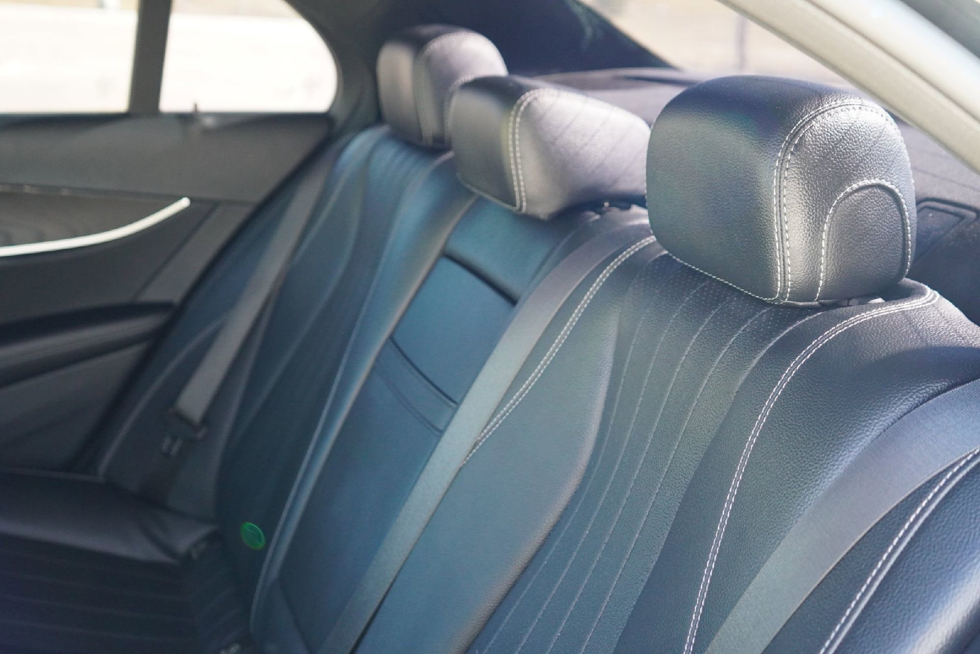 Used 2022 Mercedes-Benz E 450 4MATIC Sedan image 30