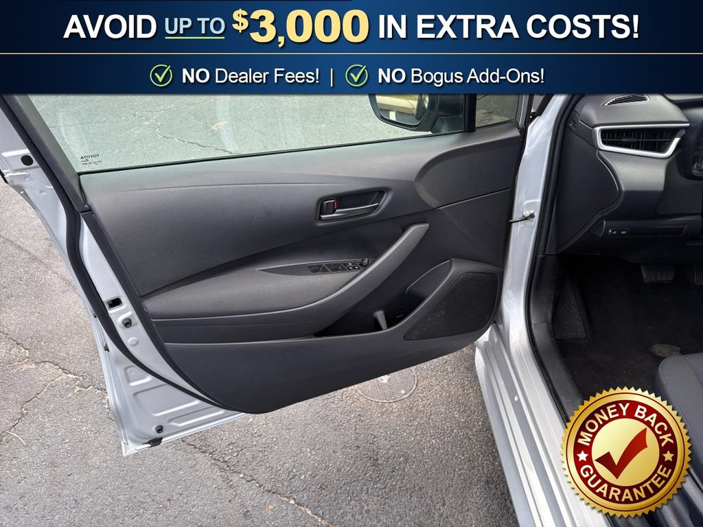 Used 2024 Toyota Corolla LE FWD image 16