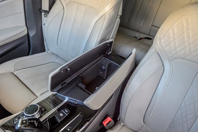 Used 2017 BMW 540i xDrive AWD/4WD image 32