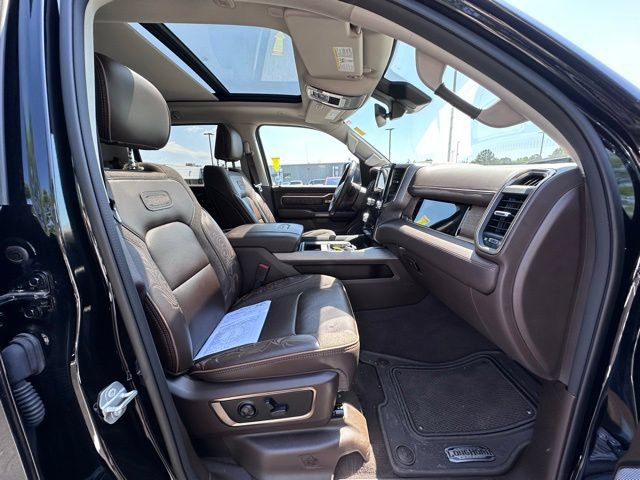 Used 2025 RAM 1500 Limited AWD/4WD image 30