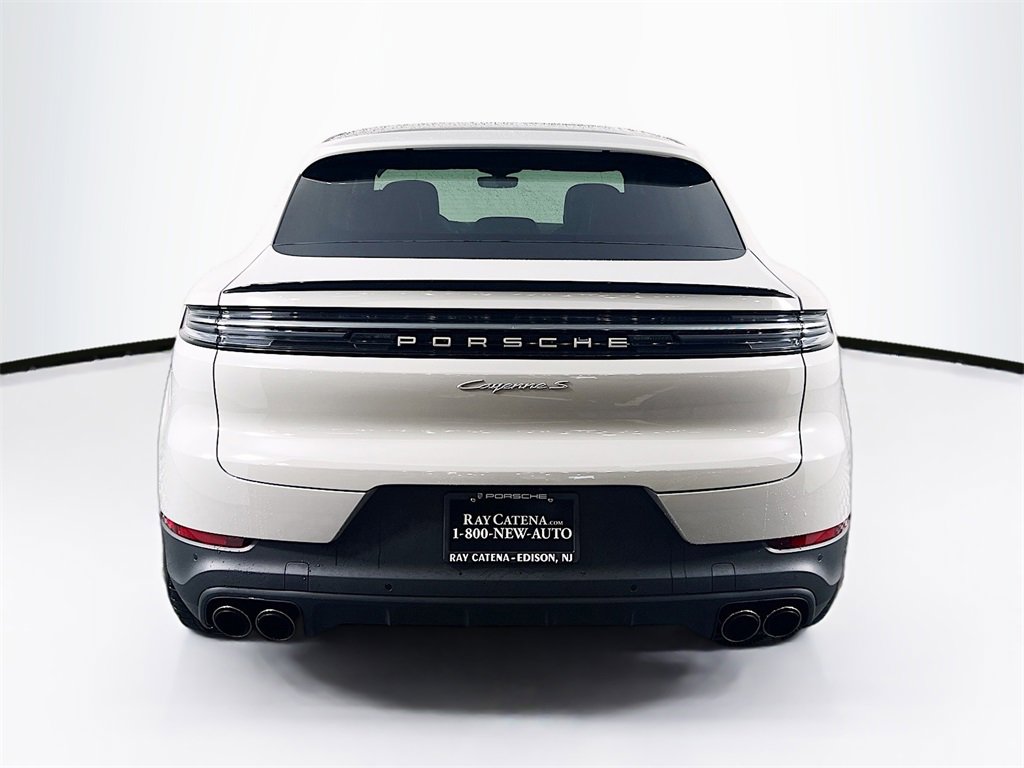 New 2026 Porsche Cayenne S image 10