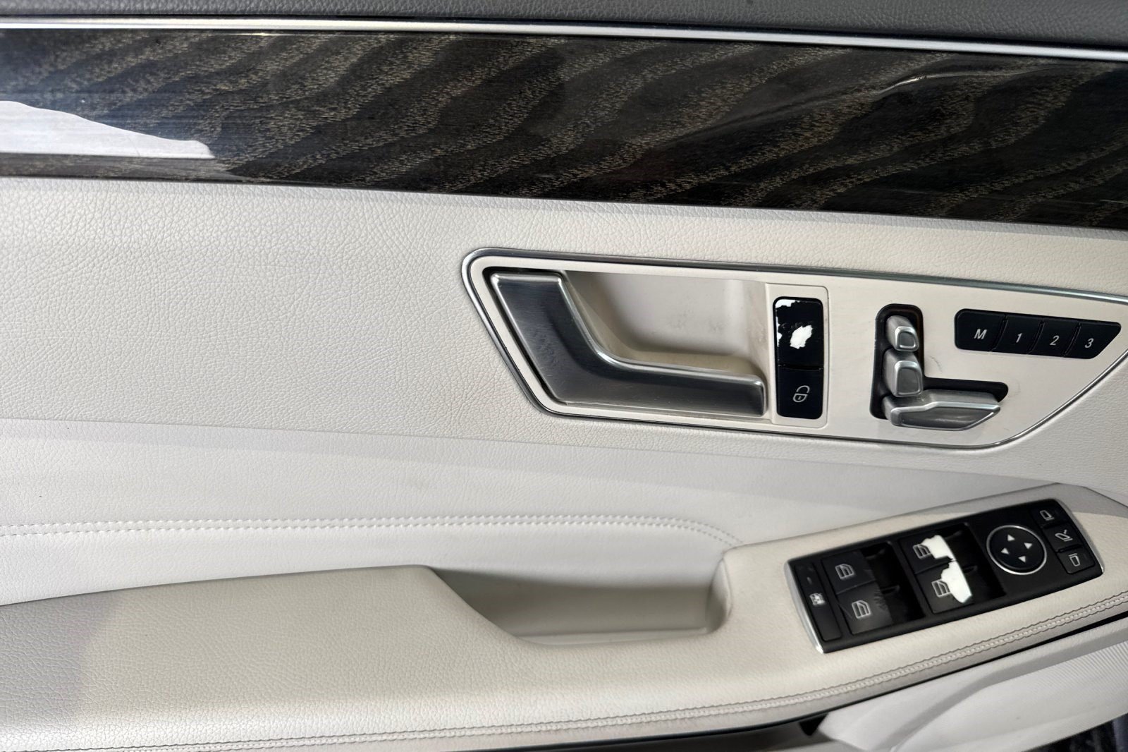 Used 2015 Mercedes-Benz E 350 Sedan image 12