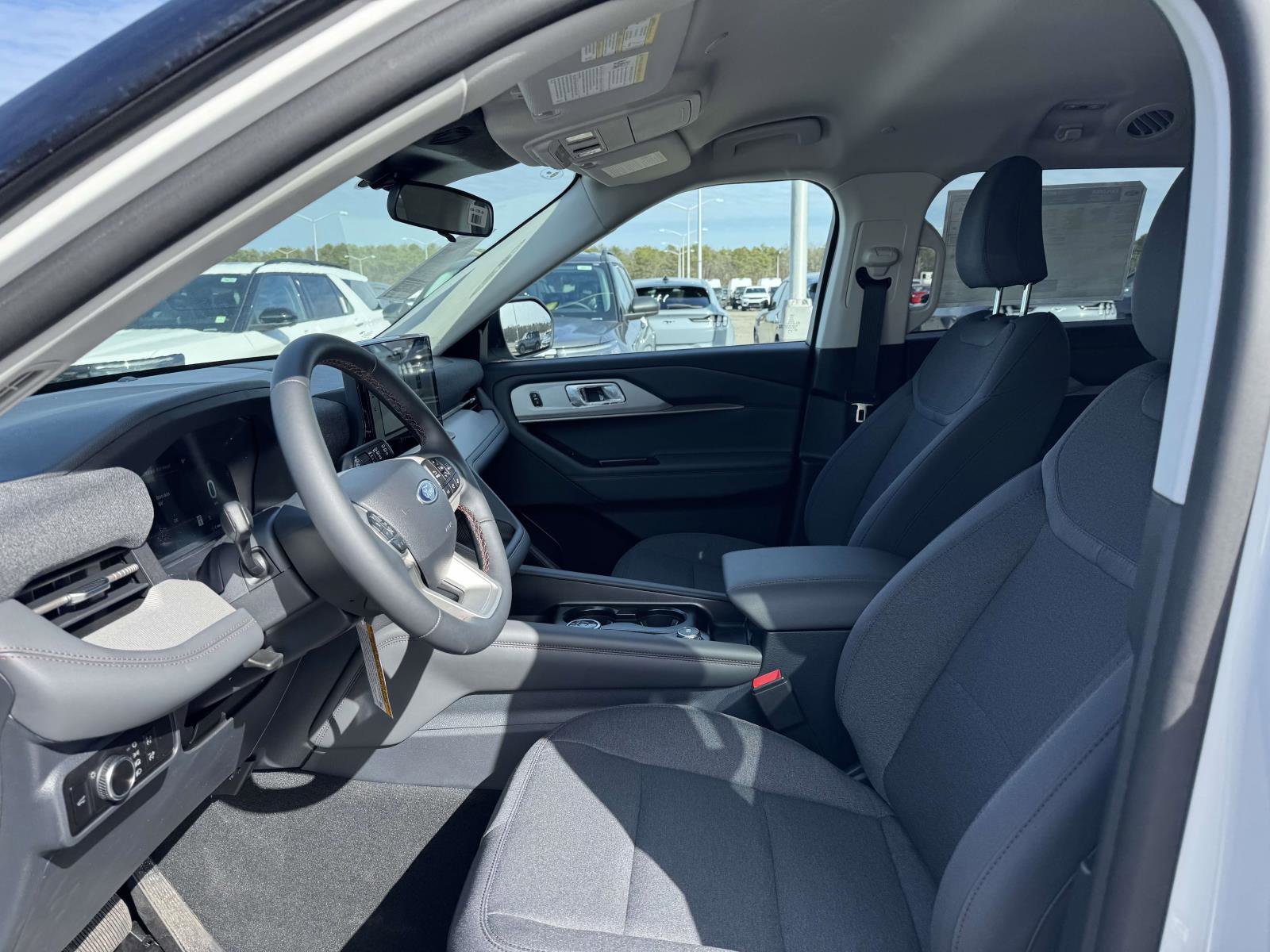 New 2026 Ford Explorer Active image 13