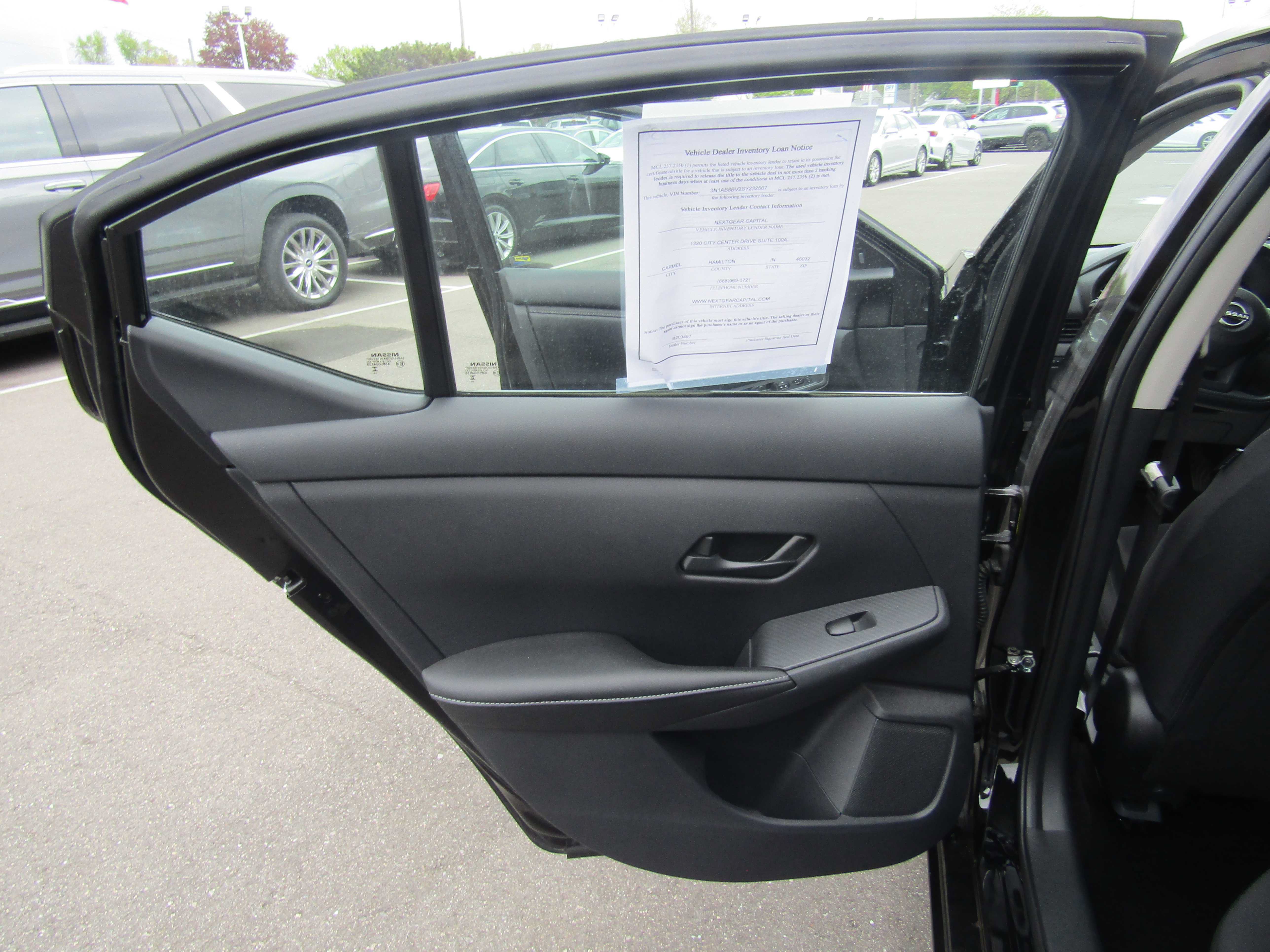 Used 2025 Nissan Sentra S FWD image 10