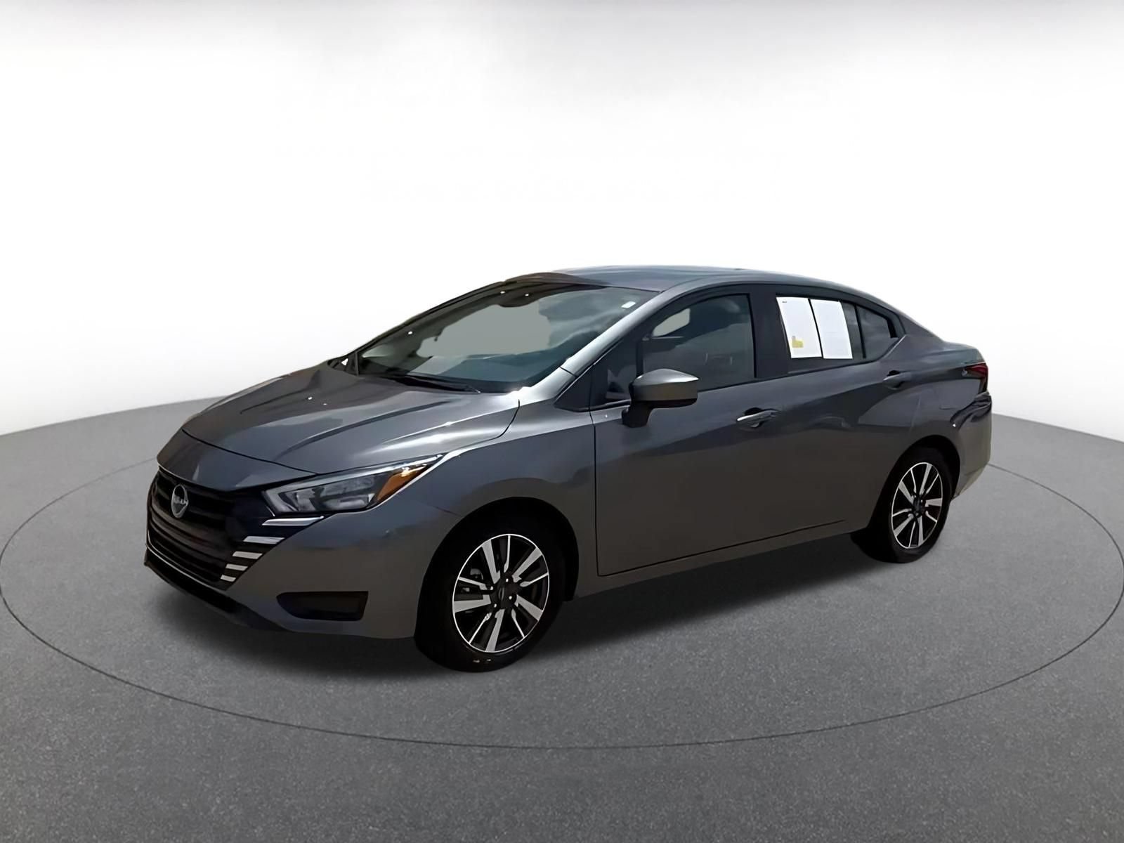Used 2025 Nissan Versa SV FWD image 7
