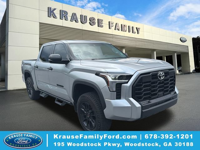 Used 2022 Toyota Tundra SR5 w/ SR5 Convenience Package AWD/4WD image 1