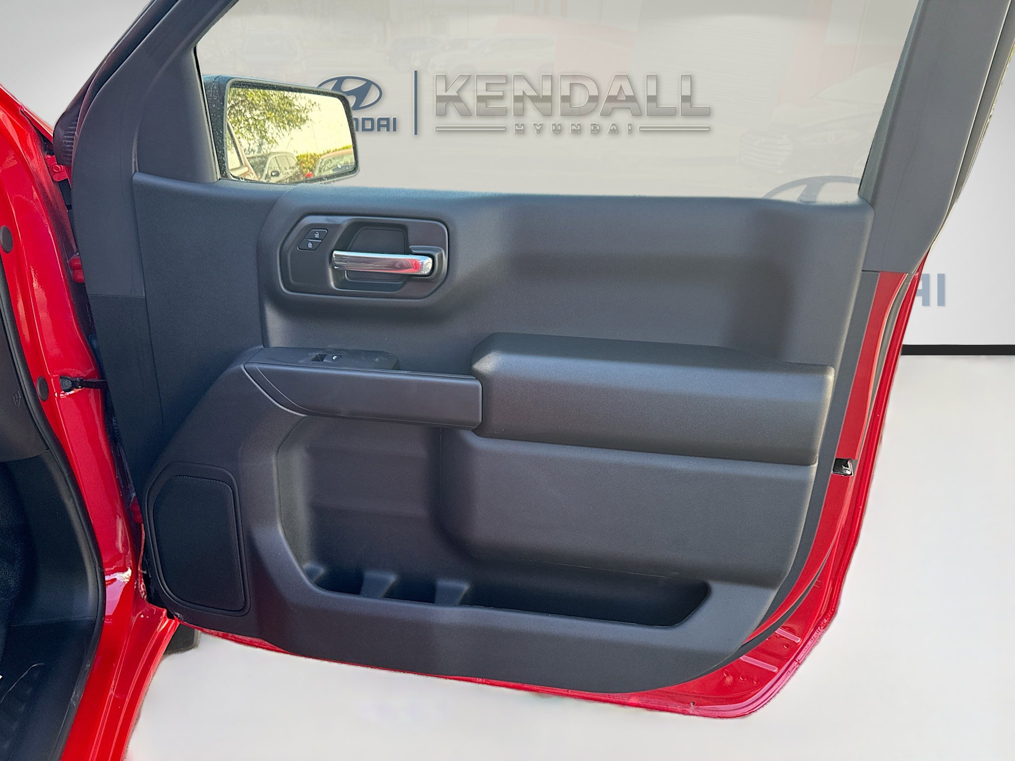 Used 2025 GMC Sierra 1500 Pro w/ Convenience Package image 22