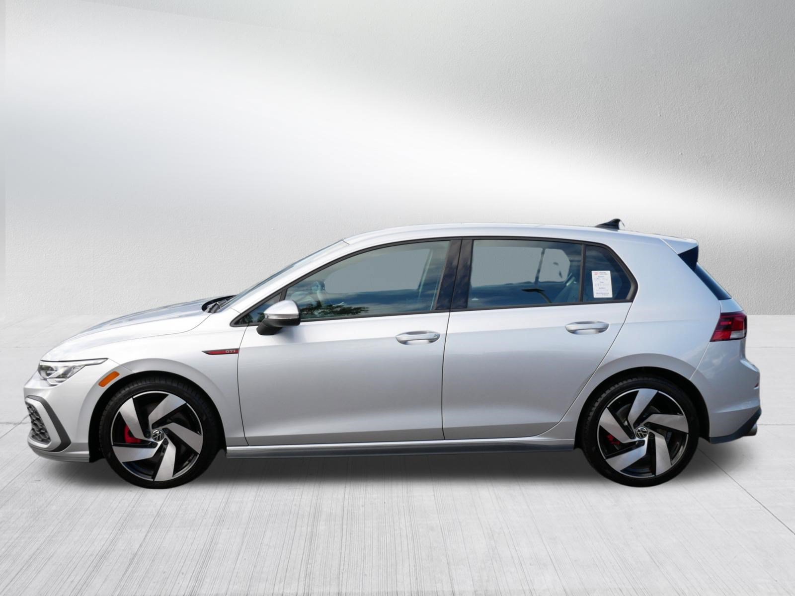 Used 2022 Volkswagen GTI S FWD image 4