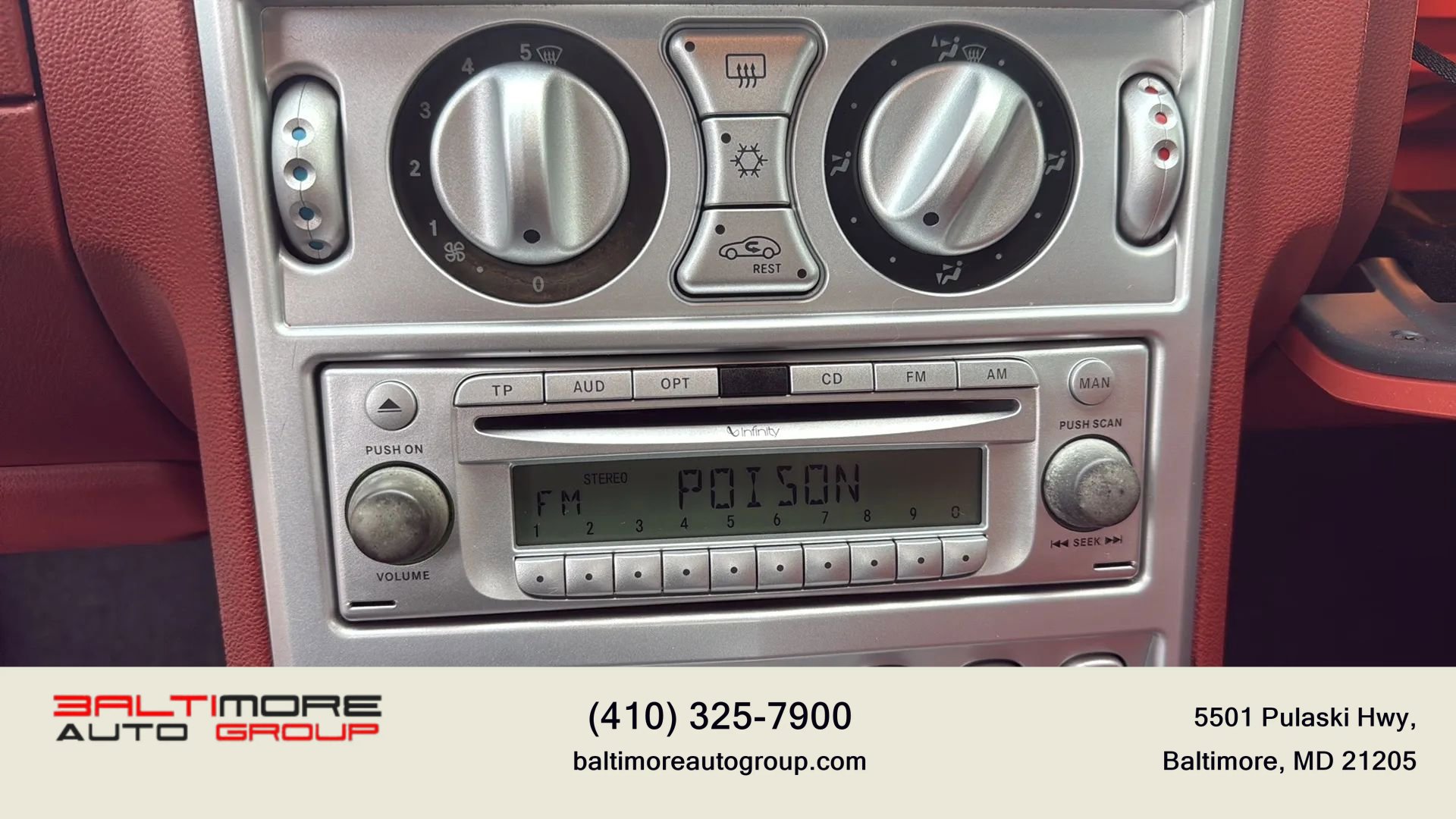 Used 2007 Chrysler Crossfire Limited image 23